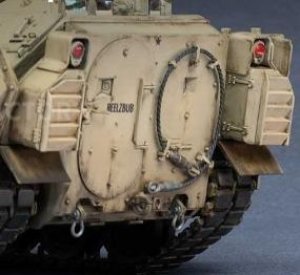 画像5: マジックファクトリー[VICMAG2015]1/35 M2A3 ブラッドレー 歩兵戦闘車 (5)