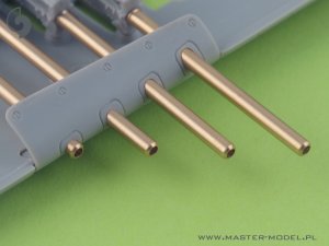 画像2: MASTER[AM-32-004]1/32 WWII アメリカ P-47サンダーボルト ブローニングM2 .50口径(12.7mm)機銃身(8本入) (2)