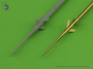 画像2: MASTER[AM-32-049]1/32 現用 ソビエト/ロシア ミグMiG-21SM/M/MFフィッシュベッドJ用 ピトー管 (2)
