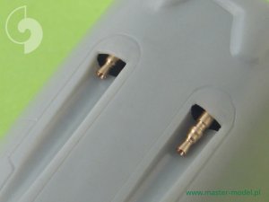 画像3: MASTER[AM-48-009]Bf 109 E3 - E9, T armament set (MG 17 tips, MG FF barrels) (3)