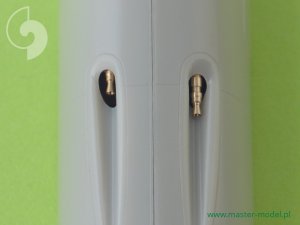 画像2: MASTER[AM-48-010]Bf 109 F, G1 - G4 armament set (MG 17 tips) & Pitot Tube (2)