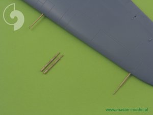 画像2: MASTER[AM-48-020]A6M5 Zero armament set (7,7mm, 20mm gun barrels) & Pitot tube (2)