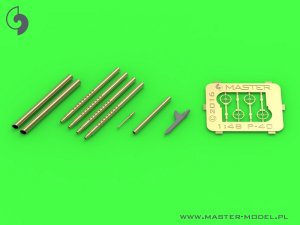 画像1: MASTER[AM-48-135]Curtiss P-40 B/C - US version - Browning .30 cal and US type Pitot Tube (1)