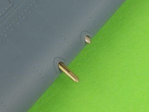 画像7: MASTER[AM-48-168]1/48 WWII アメリカ F4F-3ワイルドキャット初期型(戦前型)用 .50口径(12.7mm)ブローニング機銃銃身(長円形冷却口付)&初期型ピトー管 (7)