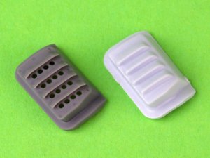 画像4: MASTER[AM-48-191]1/48 WWII アメリカ P-51ムスタング キャブレターエアフィルターカバー RAFルーバータイプ バージョンB(エアフィックス用) (4)