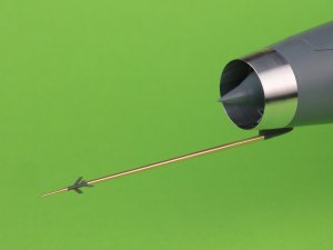 画像2: MASTER[AM-48-195]1/48 現用 露/ソ ミグMiG-21F-13フィッシュベッドC ピトー管 3Dプリント製アダプター付(エデュアルド用) (2)