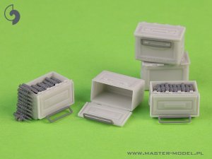 画像2: MASTER[GM-35-067]1/35 WWII アメリカ ブローニングM2HB .50口径(12.7mm)機関銃用 M2弾薬箱 開状態 WWIIタイプ(6個入) (2)