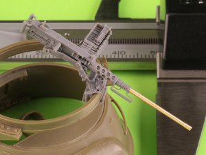 画像5: MASTER[GM-35-073]1/35 WWII アメリカ ブローニングM2HB .50口径(12.7mm)機関銃 w/M49リングマウント(D40721/D40733揺架/D40731固定弾薬箱またはD90078弾薬トレイ) (5)