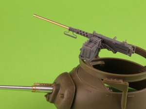 画像9: MASTER[GM-35-073]1/35 WWII アメリカ ブローニングM2HB .50口径(12.7mm)機関銃 w/M49リングマウント(D40721/D40733揺架/D40731固定弾薬箱またはD90078弾薬トレイ) (9)