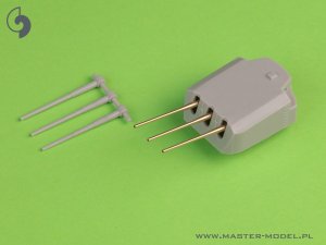 画像2: MASTER[SM-350-118]1/350 WWII フランス 軽巡洋艦マルセイエーズ 兵装セット 152mm砲×9本/90mm砲×8本/13.2mm機銃×8本(トランペッター用) (2)