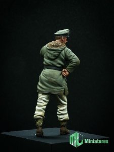 画像11: トリファクトリー[MJ35008]1/35 WWII独 武装親衛隊擲弾兵将校(2)冬季防寒服 (11)