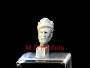 画像2: マンティス・ミニチュアズ[Man35006]独　SS将軍　1944-45 (2)