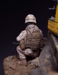 画像2: マンティス・ミニチュアズ[Man35061]1/35 米海兵隊員 #2 (2)