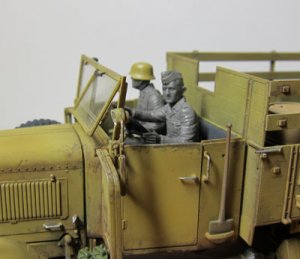 画像5: マスターボックス[MB35137]1/35 ドイツ陸軍 装甲擲弾兵6体入 (5)