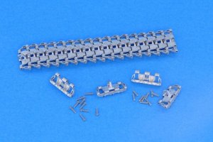 画像4: Master Club[MTL-35010]1/35 WWII 独 IV号戦車/III号突撃砲用後期型履帯1943〜45年 (4)