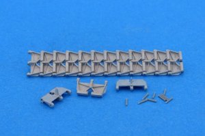 画像4: Master Club[MTL-35105]1/35 WWII米 M18ヘルキャット駆逐戦車用履帯(金属製) (4)