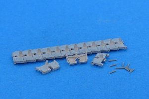 画像3: Master Club[MTL-35105]1/35 WWII米 M18ヘルキャット駆逐戦車用履帯(金属製) (3)