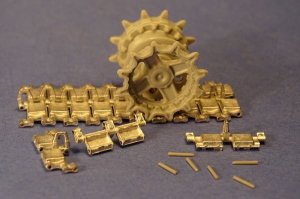 画像2: Master Club[MTL-35050]1/35 現用露 T-80主力戦車/2S19ムスタ自走砲 連結可動履帯(金属製) (2)