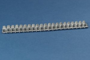 画像3: Master Club[MTL-35058]1/35 38(t)戦車 連結可動履帯(金属製) (3)