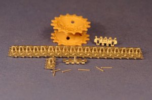 画像2: Master Club[MTL-35063]1/35 WWII露 T-50軽戦車  連結可動履帯(金属製) (2)