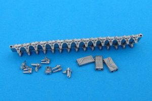 画像5: Master Club[MTL-35128]1/35 WWII米 M4シャーマン用 T62連結履帯 (5)