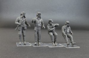 画像2: ミニアート[MA37037]1/35 ソビエト戦車兵1960-70ｓ　4体入 (2)