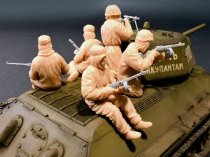 画像5: ミニアート[MA35226]1/35 ソビエト突撃歩兵（冬季迷彩服仕様）5体入 (5)