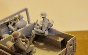 画像5: Mussini（ムッシーニ）[MM072-057]1/72 WWII イギリス モーリスCS8軍用トラック(乗員3体付) (5)