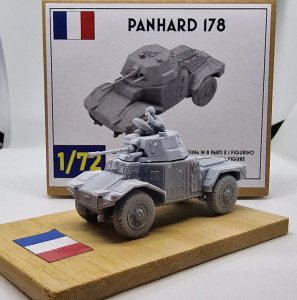 画像4: Mussini（ムッシーニ）[MM072-063]1/72 WWII フランス パナール178装甲車(乗員1体付) (4)