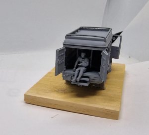 画像4: Mussini（ムッシーニ）[MM072-066]1/72 WWII イタリア フィアットSPA 38R野戦救急車(乗員2体付) (4)