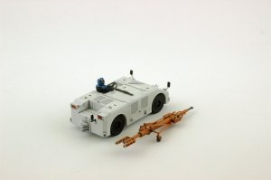 画像4: オレンジホビー[A48-044]1/48 現用 中国 人民解放軍海軍 艦上牽引車セット (4)