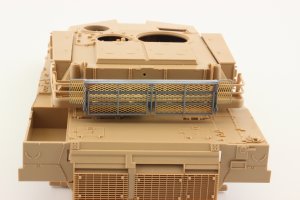 画像1: オレンジホビー[G35-243]1/35 現用 アメリカ M1A2エイブラムス 折り畳み式バスル拡張ラック(BRE) (タミヤ35269/35326用) (1)