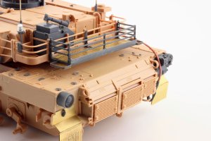 画像4: オレンジホビー[G35-248]1/35 現用 ポーランド M1A2 SEP V3エイブラムス主力戦車(第1ワルシャワ機甲旅団) コンバージョンセット(ライフィールドモデル5104用) (4)