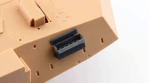 画像2: オレンジホビー[G35-253]1/35 現用 アメリカ M1A2 SEP V3エイブラムス主力戦車 スモークグレネードボックス 内部再現(4個入) (2)