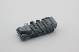 画像3: オレンジホビー[G72-202]1/72 WWII ドイツ陸軍 Sd.Kfz.7 8ｔハーフトラック初期型 完全新金型プラスチックモデルキット (3)