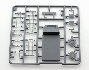 画像9: オレンジホビー[G72-206]1/72 WWII ドイツ陸軍 Sd.Kfz.7/2 8ｔハーフトラック37mm高射砲搭載型 初期型 コンプリート版プラスチックモデルキット (9)