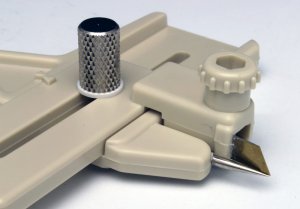 画像2: プラッツ[SPC-4]スーパーパンチコンパス チタン刃スペシャル (2)