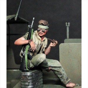 画像2: Paracel Miniatures[USA3511]1/35 現用 アメリカ 哨戒艇乗員＃3「スモーキング・モーガン」 (2)