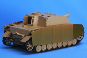 画像4: Passion Models[P35-136]1/35 ブルムベア後期型シュルツェンエッチングパーツ〔対応キット：タミヤMM35353〕【絶版】 (4)
