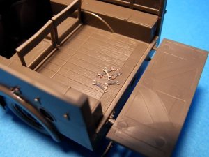 画像11: Passion Models[P35-050]イギリス小型軍用車 10HP ティリー用エッチングセット(タミヤMM35308用)【絶版】 (11)