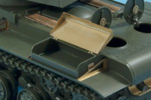 画像4: Passion Models[P35-161]1/35 KVシリーズツールボックスエッチングセット[対応キット：タミヤKVシリーズ]【絶版】 (4)