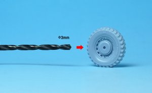 画像13: Passion Models[P35T-012＋]1/35 ロシア フィールドカー GAZ67 3Dパーツセット [DEF.MODELタイヤ付き] (13)