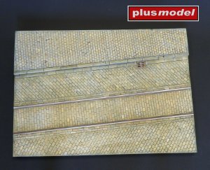 画像1: PlusModel[PM618]1/35 Cobblestone st. tram track (1)