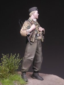 画像5: Rado Miniatures[RDM35001] 1/35 WWII独 武装親衛隊第12装甲擲弾兵連隊 下士官 1944夏 (5)