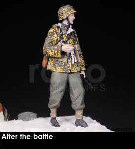 画像2: Rado Miniatures[RDM35011]1/35 SS擲弾兵 w/StG44 冬季 1944/45 (2)