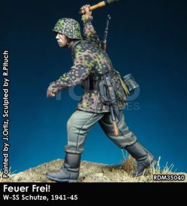 画像3: Rado Miniatures[RDM35040]1/35 WWII ドイツ武装親衛隊上等兵「投擲!」ノルマンディー1944 (3)