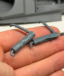 画像5: Rado Miniatures[RDM35S110]1/35 WWII ドイツ ヘッツァー駆逐戦車初期型/中期型 標準排気マフラー(タコム用 新品/変形3個入) (5)