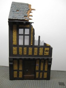 画像1: Reality in Scale[RIS35203]木骨造家屋の廃墟 (1)