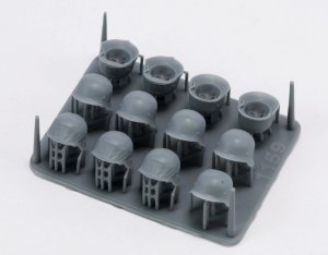 画像1: RoyalModel[RM1159]1/35 WWII ドイツ ヘルメットセット(12個入) (1)