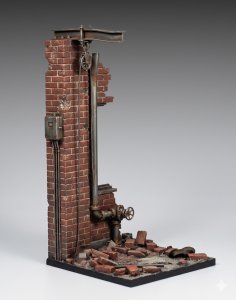 画像1: RoyalModel[RM1166]1/35 ジオラマベース 崩れた工場の壁(3x3cm/4x4cm) (1)